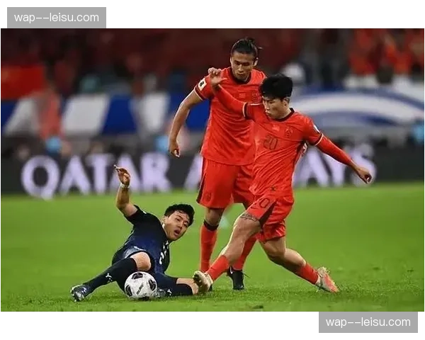 迪拜青年国民控球优势失效：70%控球率仅3次射正效率低下